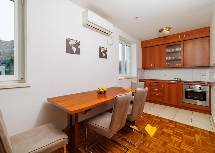 Apartman Ivana *